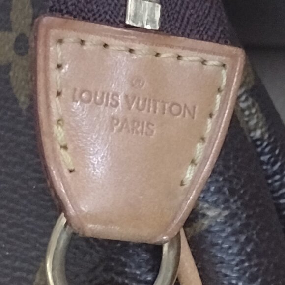 💯% Authentic Louis Vuitton Eva monogram Canvas Crossbody💫 bag - Picture 12 of 15